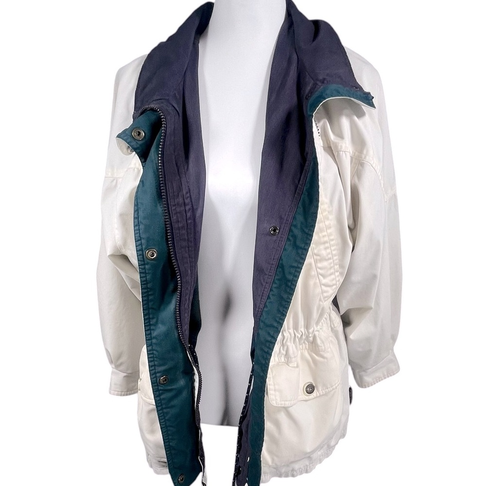 Vintage Pacific Trail Women’s Outdoor Rain Jacket – 90s Hiking Style